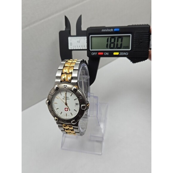 Swiss Military Quartz Watch Date New Battery 38mm Gold Silver Two Tone 5ATM WR - Picture 2 of 11